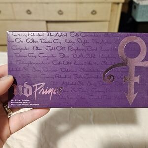 Limited Edition Urban Decay Prince Purple Eyeshadow Palette NIB